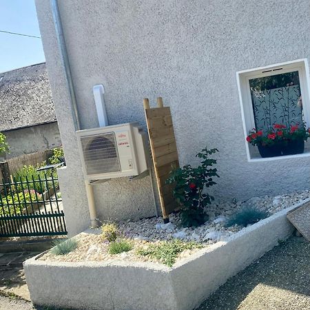 Maison De Village Entre Lac Et Montagne 拉莫特-塞沃莱克斯 外观 照片